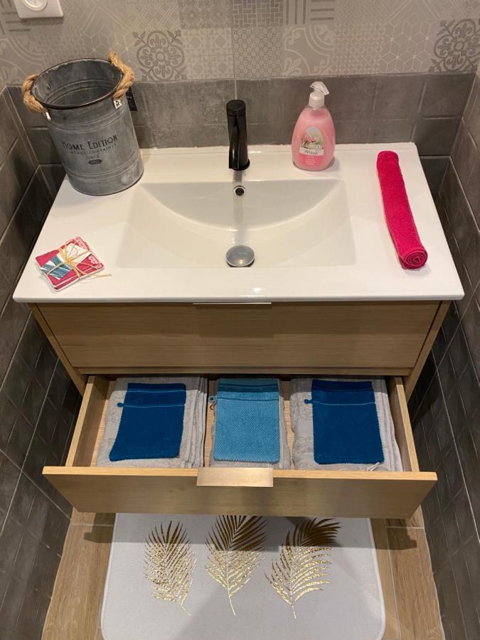 Appartement 50M2 Centre Marche Wifi Tribunal 드라기냥 외부 사진